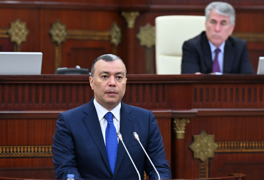 Sahil Babayev: Büdcənin neft gəlirlərindən asılılığının azaldılması əsas prioritetlərdən biridir