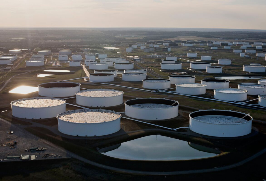 Запасы нефти в стратегическом нефтяном резерве США достигли самого низкого уровня с 1983 года