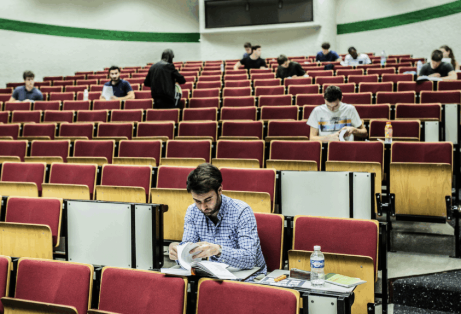 Belçikada təhsil haqları artırılır: yeni qərar əcnəbi tələbə axınını azalda bilər