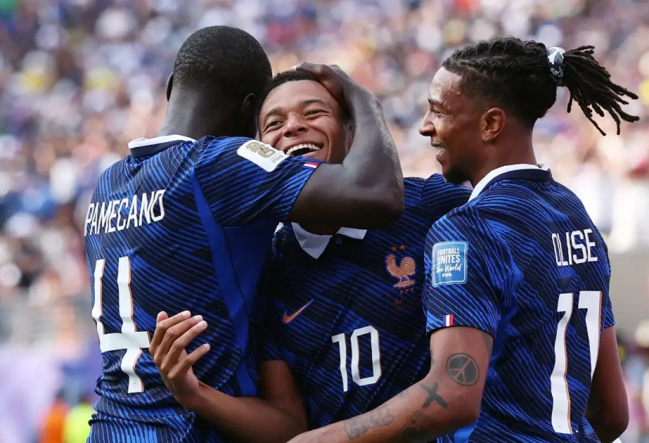 Mbappe’s brace propels France into FIFA World Cup Round of 16