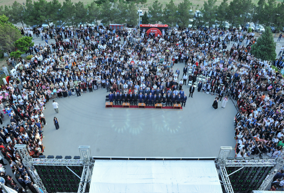 Bakı Mühəndislik Universitetində 1142 tələbə məzun olub