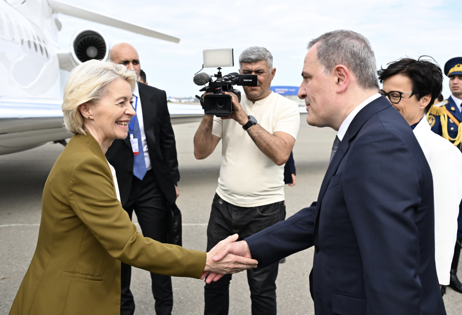 La présidente de la Commission européenne entame une visite en Azerbaïdjan