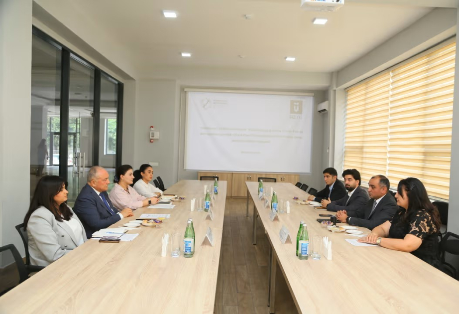 AzTU ilə Dəmir Yolu və Metropoliten üzrə Bakı Dövlət Peşə Təhsil Mərkəzi arasında memorandum imzalanıb