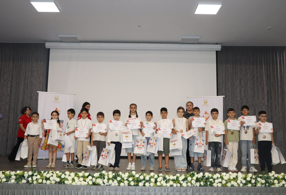 Kenquru Beynəlxalq Riyaziyyat Müsabiqəsinin qalibləri mükafatlandırılıb