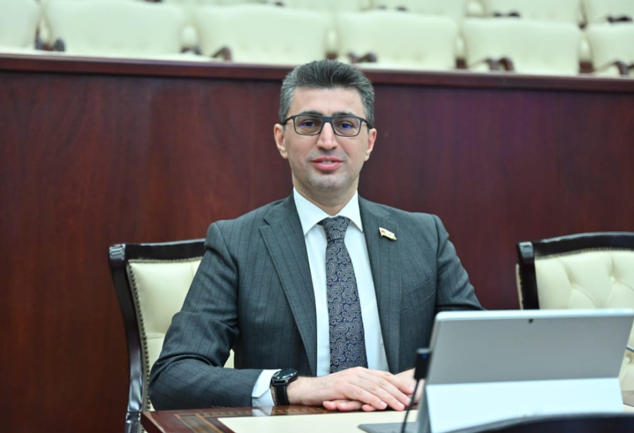 Azərbaycanın inkişaf strategiyasında rəqəmsal transformasiya prioritet istiqamətlərdəndir  ŞƏRH