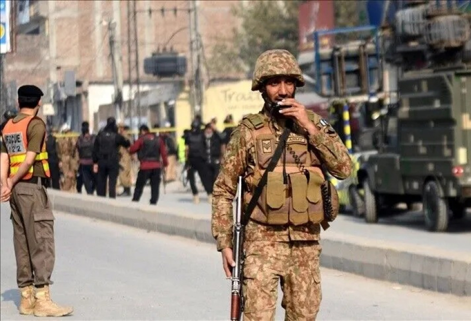 9 police personnel killed in militant attack in southwestern Pakistan