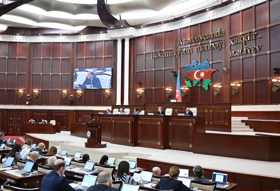 İnformasiya və informasiyanın mühafizəsi haqqında yeni qanun layihəsi birinci oxunuşda təsdiqlənib