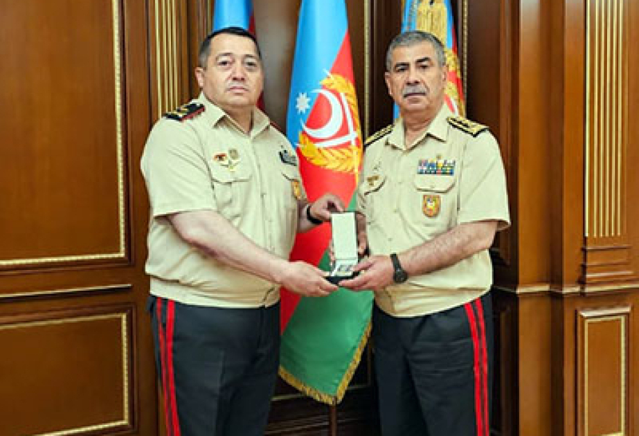 Azerbaijan’s Minister of Defense awards Director General and group of military personnel
