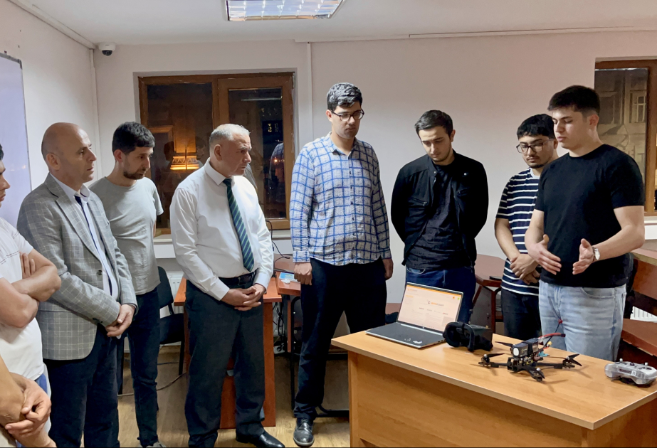 AzTU tələbələri yeni dron hazırlayıblar