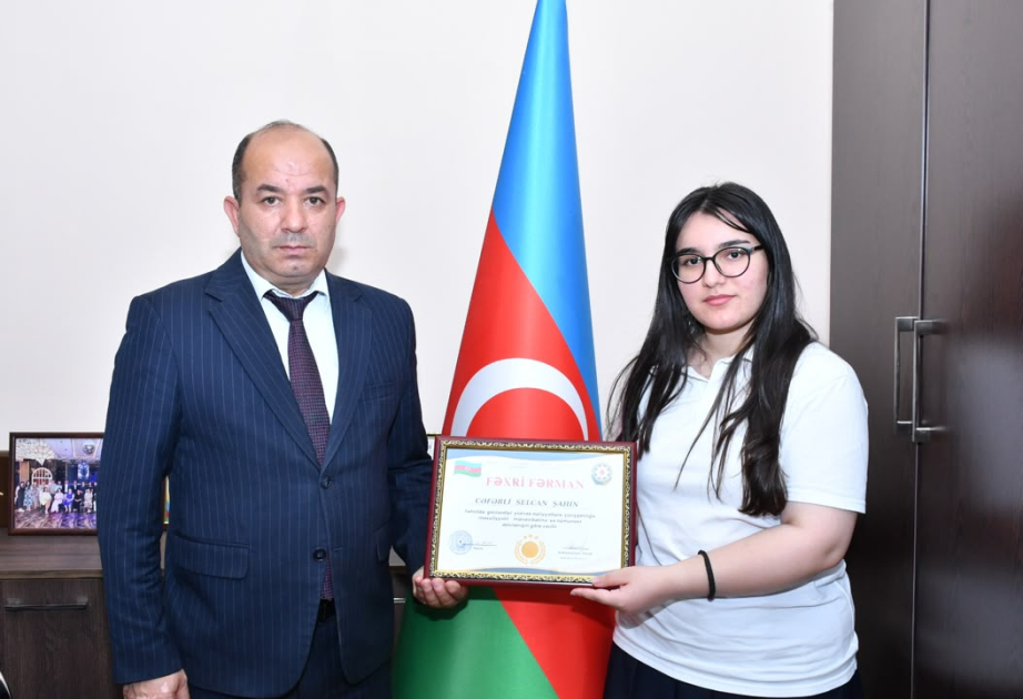 Xırdalan məktəblisi Çin universitetinə qəbul olunub