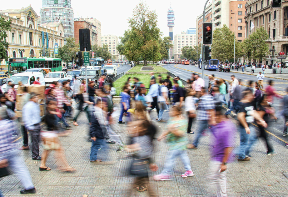 Urbanizasiya probleminin kökündə hansı səbəblər dayanır və həlli yolları nələrdir? – Ekspert rəyi