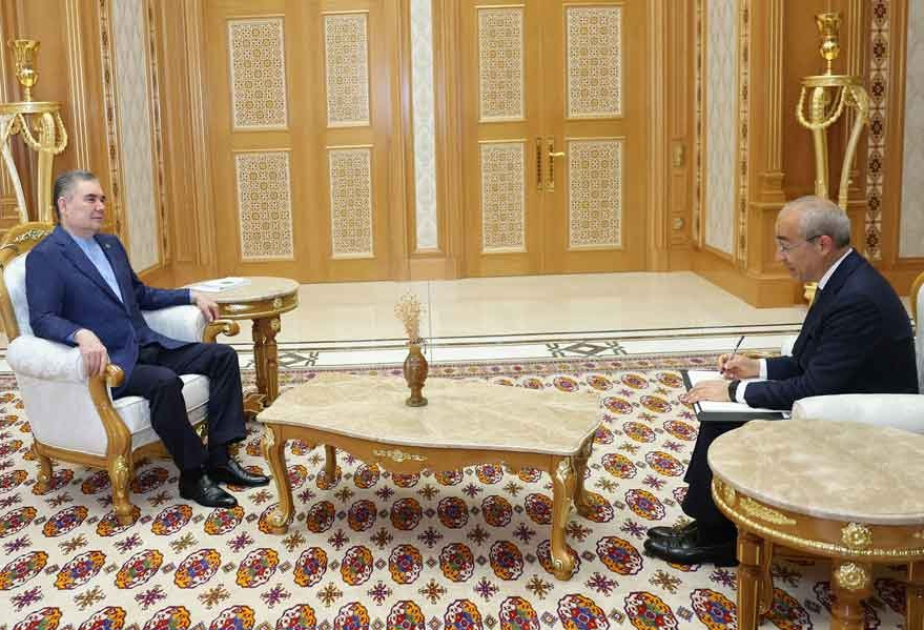 Le président du Conseil du peuple du Turkménistan reçoit une délégation azerbaïdjanaise