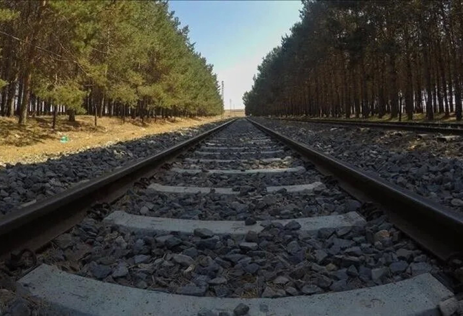 ABŞ-nin zərbələrindən sonra Tehran-Məşhəd dəmir yolu reysləri dayandırılıb