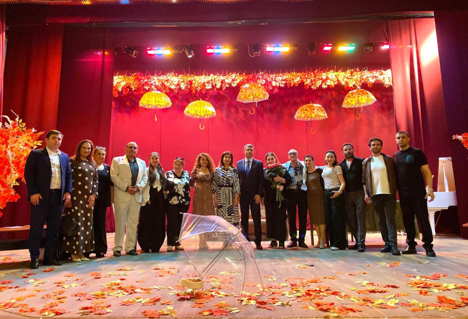 Bakı Bələdiyyə Teatrı mövsümü İlyas Əfəndiyevin “Məhv olmuş gündəliklər” tamaşası ilə başa vurub