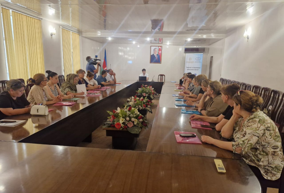 İmişlidə keçirilən seminarda Qərbi Azərbaycana Qayıdış Konsepsiyasının hüquqi əsasları müzakirə edilib