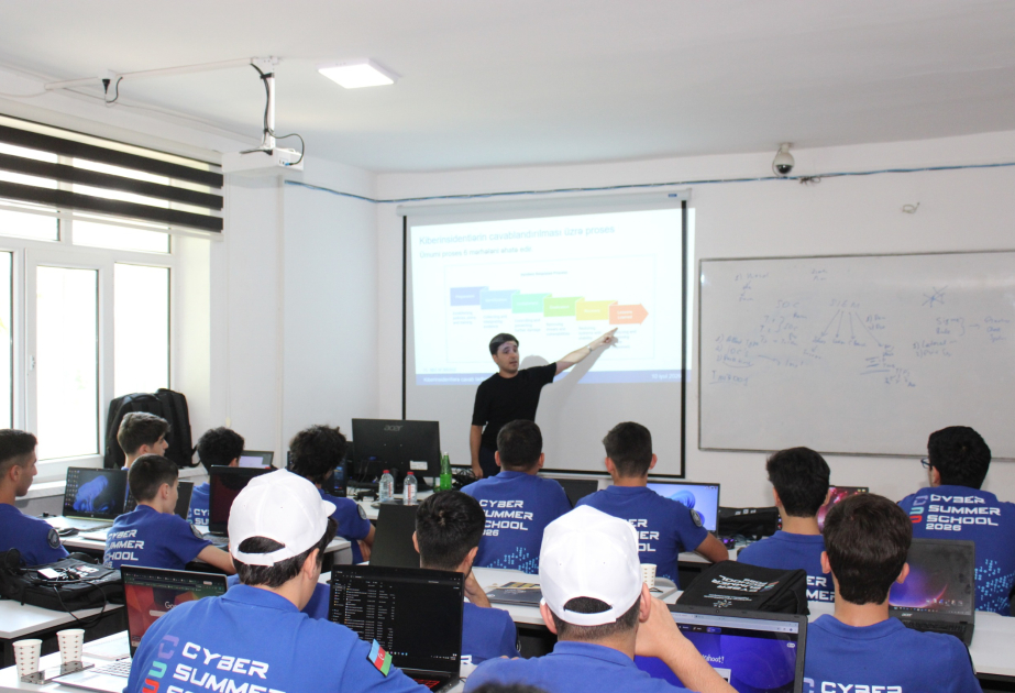 “Cyber Summer School 2026”da təlim proqramı uğurla başa çatıb