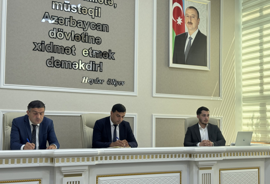 Ağsuda biznes subyektləri qiymətli kağızlar bazarı barədə məlumatlandırılıb