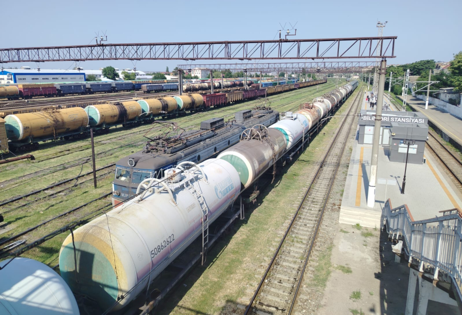 Continúan los envíos de tránsito de Rusia a Armenia a través de Azerbaiyán