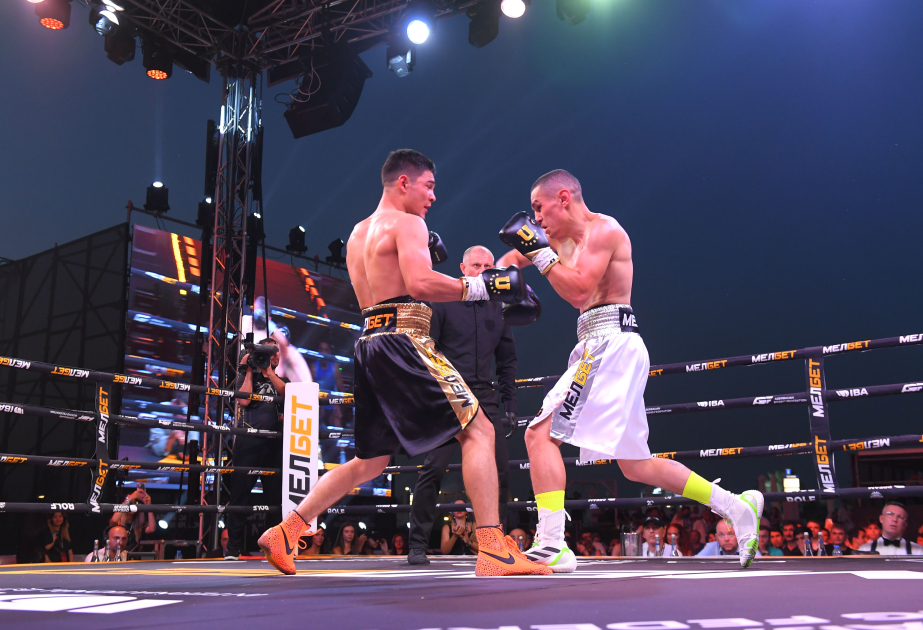 IBA Champions Night im Boxen: Sieg für aserbaidschanischen Boxer