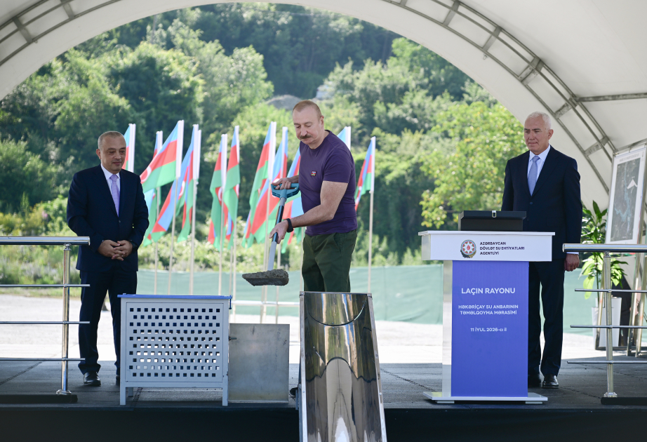 Präsident Ilham Aliyev legt Grundstein für Hakari-Tschay-Stausee VIDEO