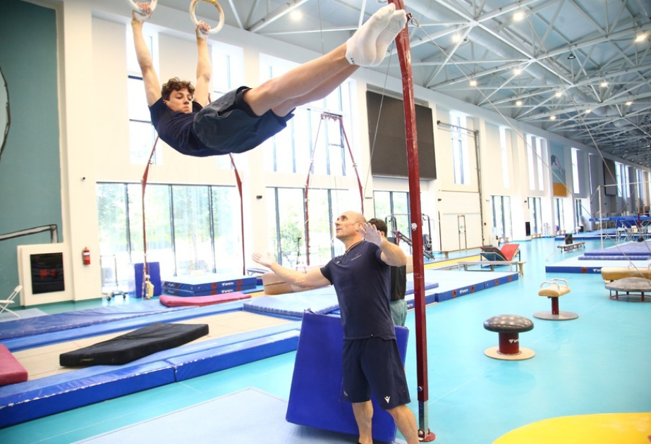 Olimpiya mükafatçısı Milli Gimnastika Arenasında ustad dərsi keçib