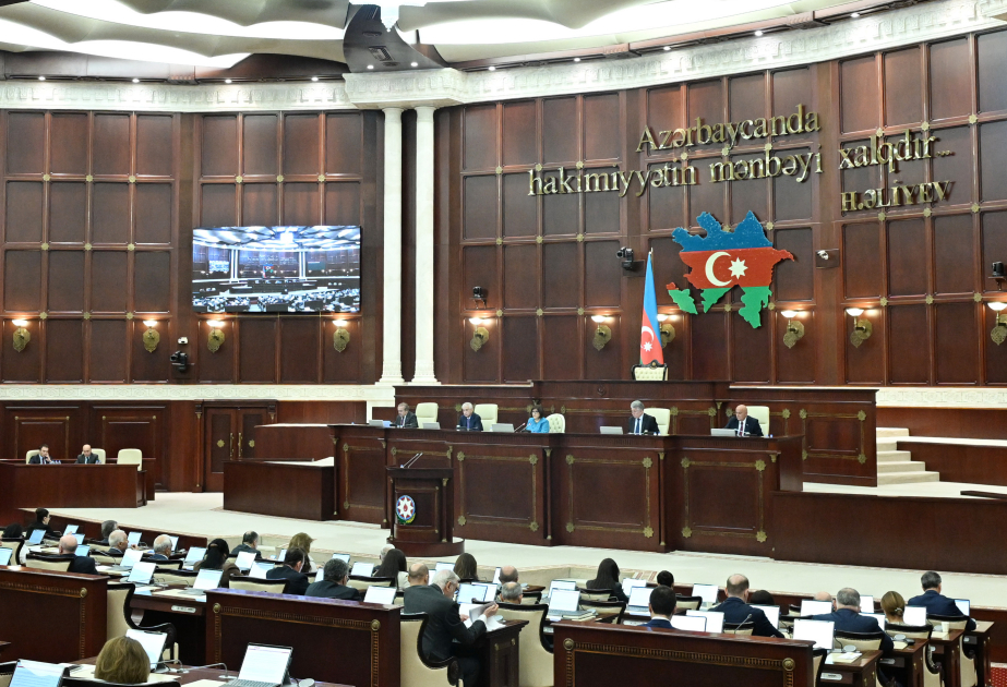 Parlament psixiatriya yardımı ilə bağlı qanunvericiliyə dəyişiklikləri təsdiqləyib VİDEO