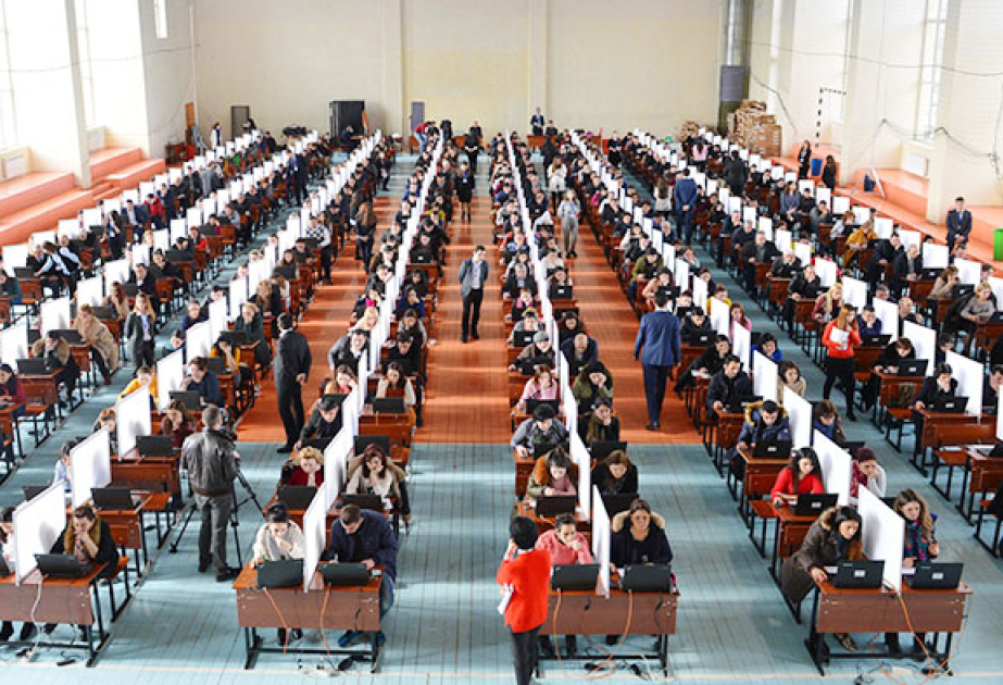 Agentlik: Builki sertifikatlaşdırmada 22 mindən çox müəllim iştirak edib