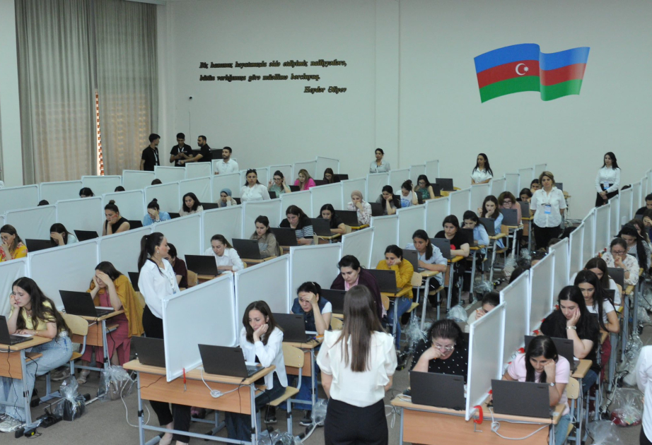 Yeni fənlər üzrə sertifikatlaşdırmada keçid balını toplaya bilməyən müəllimlərin sayı açıqlanıb