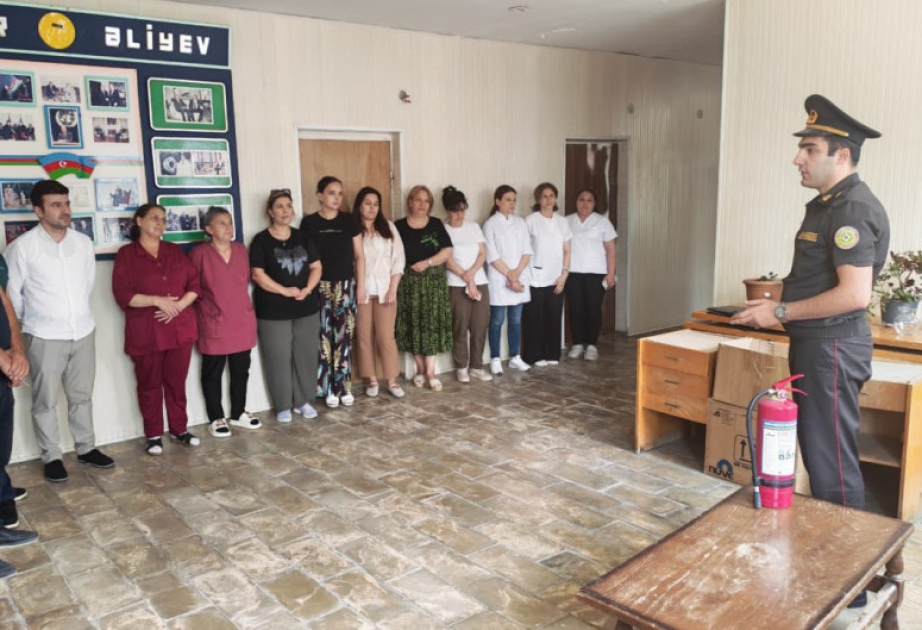 Fövqəladə hallarla bağlı silsilə maarifləndirmə tədbirləri keçirilib