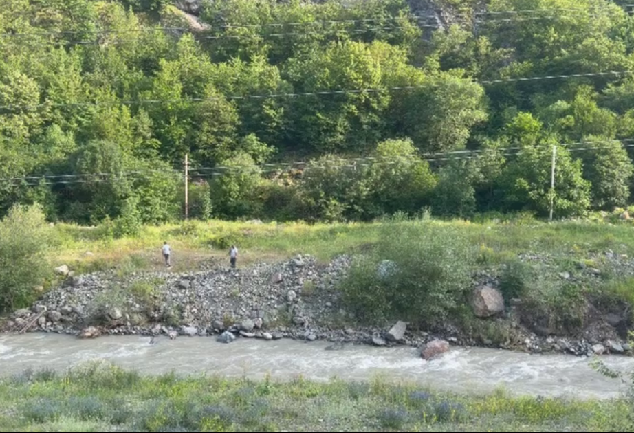 Kəlbəcərdə çaya düşən azyaşlının axtarışları davam edir VİDEO