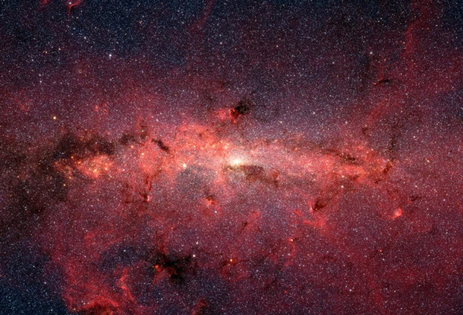 Center of galaxy is more like raspberry donut