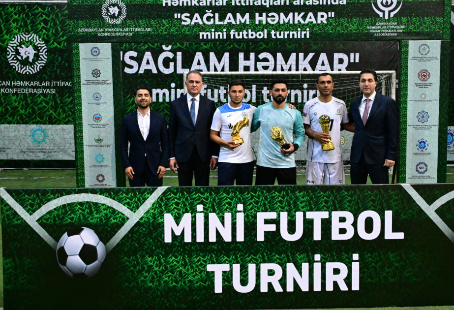 “Sağlam həmkar” minifutbol turniri başa çatıb