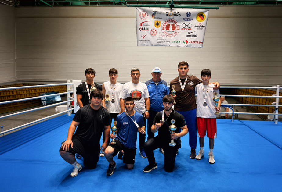 Los boxeadores azerbaiyanos regresan de Alemania con seis medallas