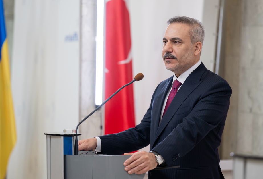 Hakan Fidan: Davamlı sülhə töhfə verəcək hər cür təşəbbüsü dəstəkləməyə hazırıq