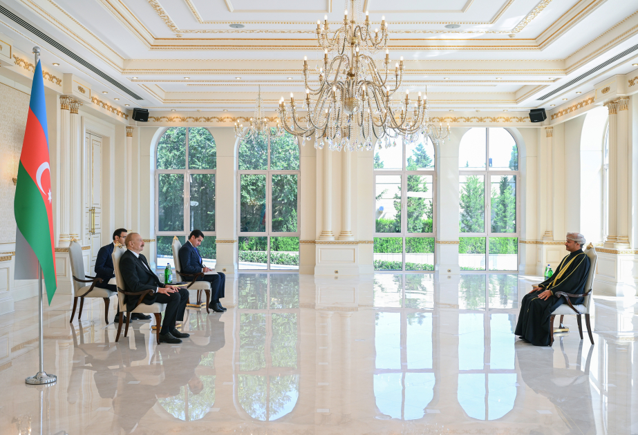 El Jefe de Estado de Azerbaiyán recibió las cartas credenciales del nuevo Embajador de Omán
