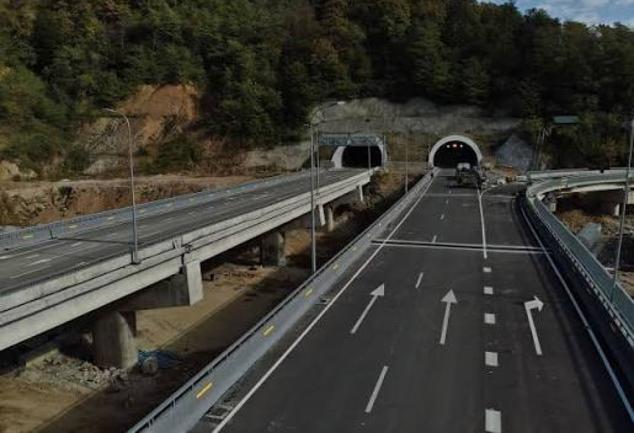Gürcüstan yol infrastrukturunu Orta Dəhlizin tələblərinə uyğun yeniləyir
