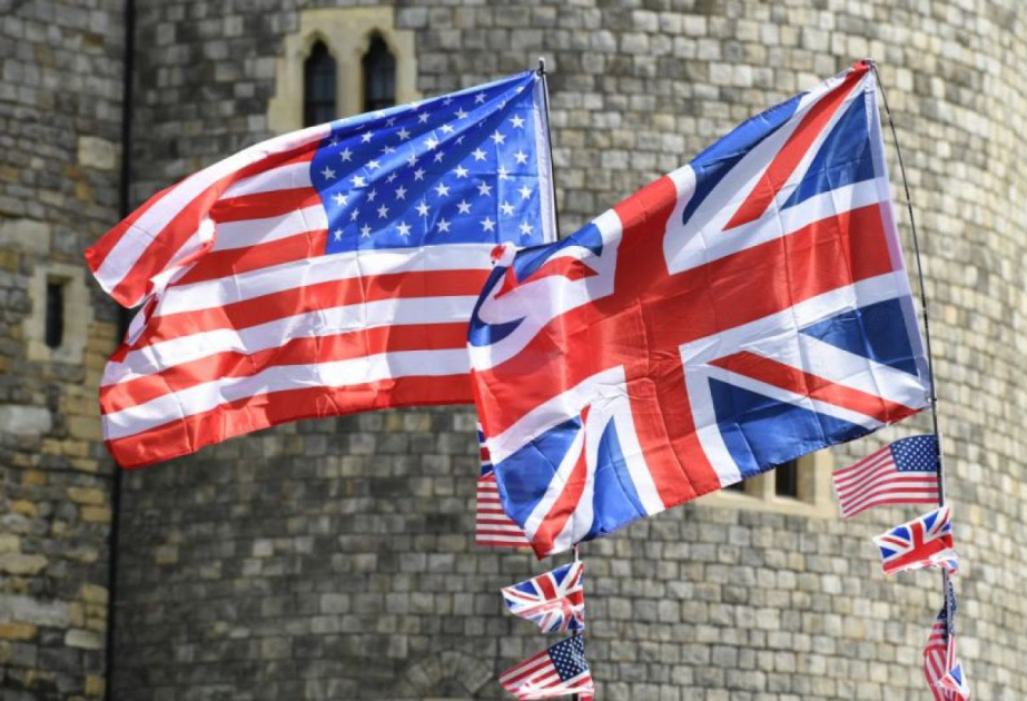 Tramp Böyük Britaniyanın yeni Baş naziri ilə telefonla danışıb