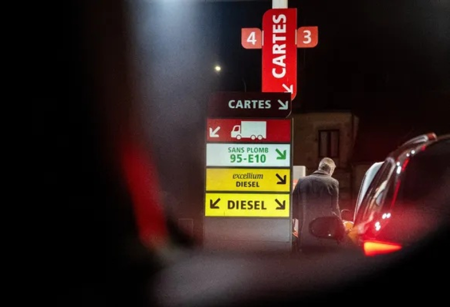 “TotalEnergies” Fransada yanacaq qiymətlərinə yenidən limit tətbiq edir