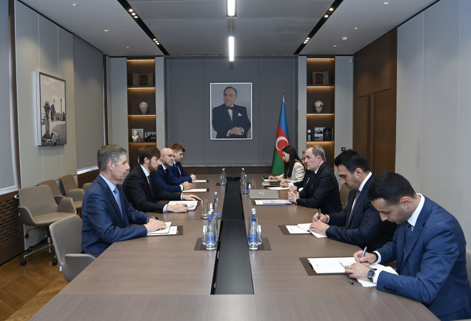 Ceyhun Bayramov Rusiya Prezidentinin köməkçisi ilə görüşüb
