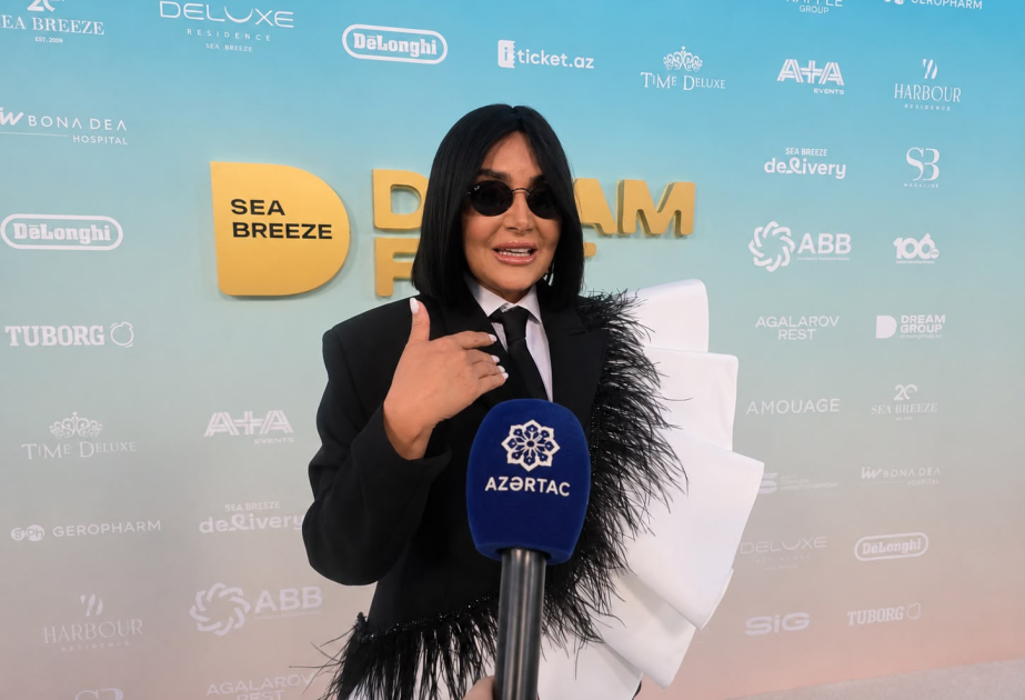 Zülfiyyə Xanbabayeva: Hər səhnəyə eyni məsuliyyətlə çıxıram