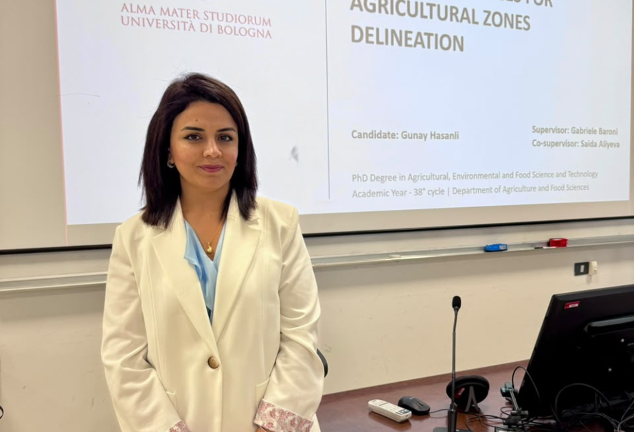 Nazirliyin əməkdaşı İtaliyada AƏMQET proqramı üzrə PhD elmi dərəcəsi alan ilk azərbaycanlı qadın olub