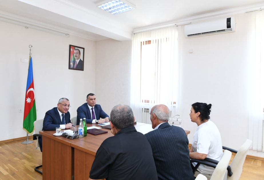 Oğuz rayonunda keçmiş məcburi köçkünlərin müraciətləri dinlənilib