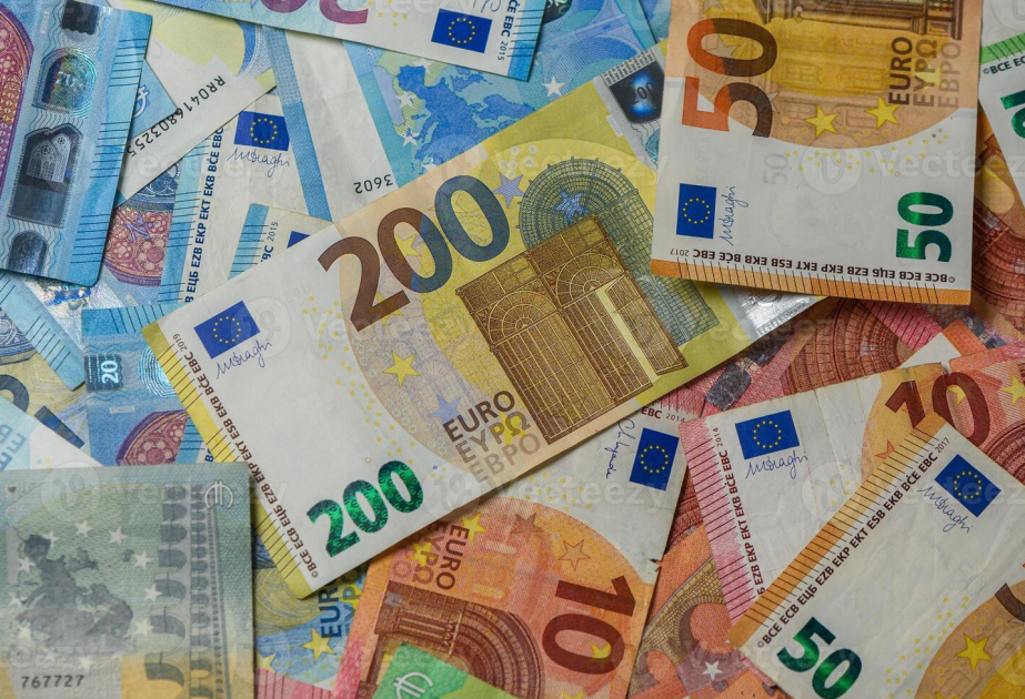 Los europeos podrán elegir el diseño de los nuevos billetes de euro