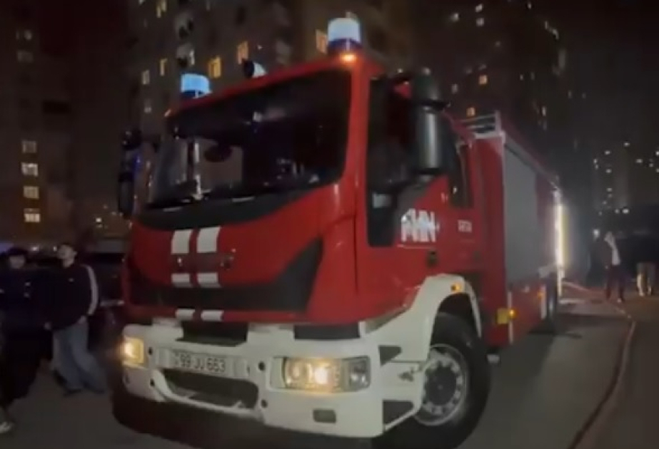 Abşeron rayonunda yaşayış binasında yanğın baş verib, sakinlər təxliyə olunub