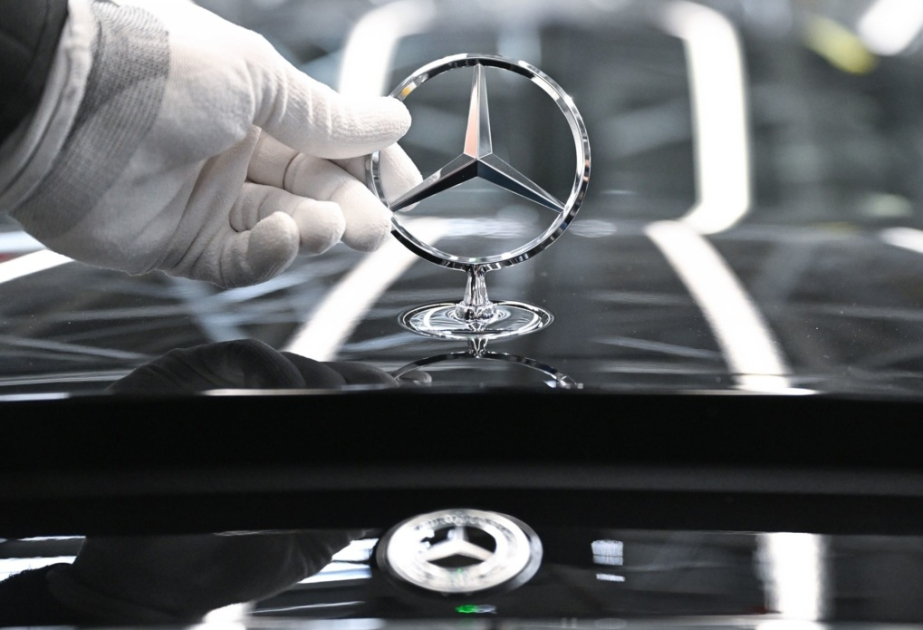 “Mercedes-Benz” Çin bazarında satışlarla bağlı gəlir proqnozunu aşağı salıb