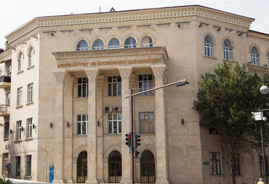 ADMİU-da kadr hazırlığının təkmilləşdirilməsi: yeni ixtisaslaşmalar və təhsil proqramları