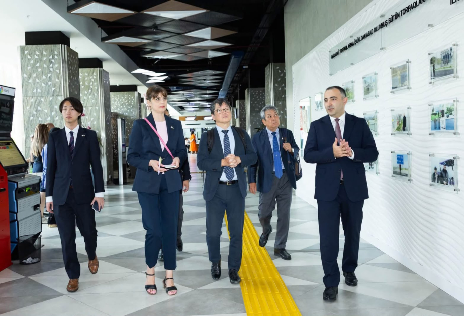Japanese parliamentary delegation visits ASAN Khidmet Center in Baku