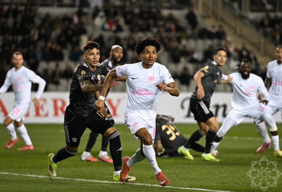 El Sabah traspasa al futbolista francés a un histórico club europeo