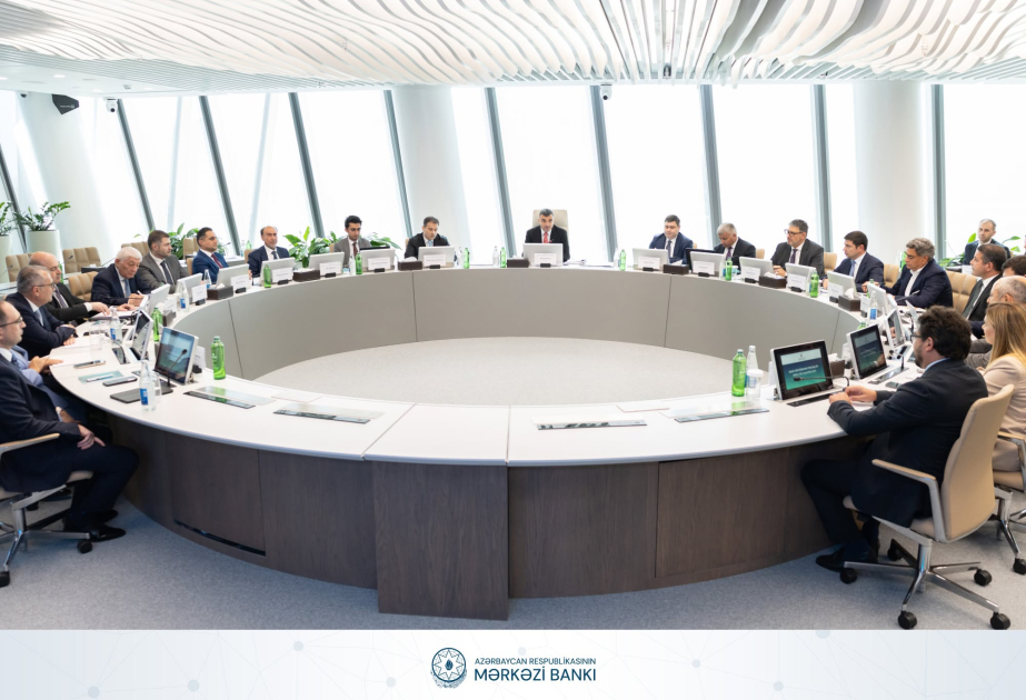 Priority areas of banking sector’s strategic goals discussed at Central Bank of Azerbaijan