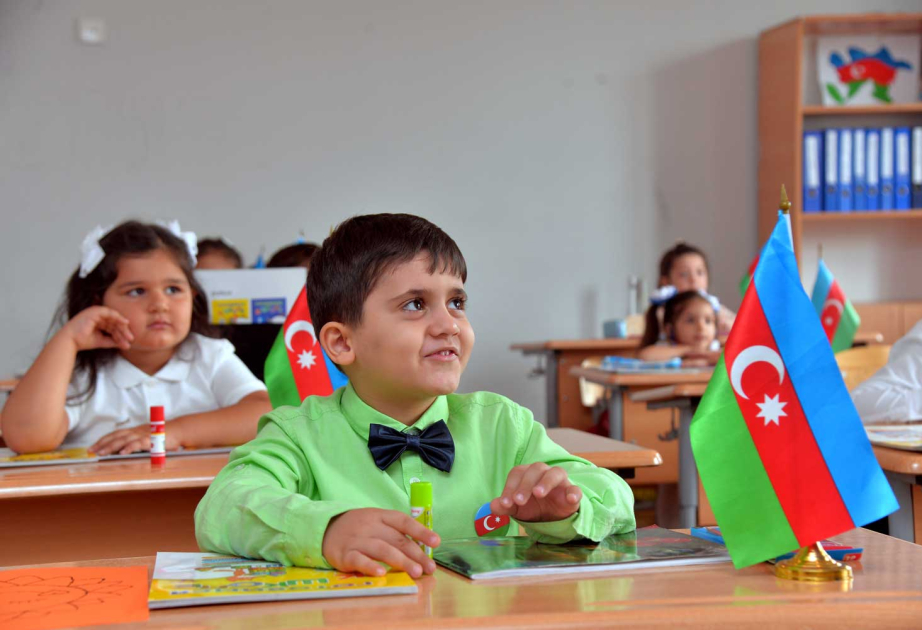 Məktəbəhazırlıq qruplarına 16 mindən çox uşaq qeydiyyatdan keçib